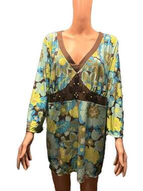 R.Q.T. Woman Floral V-Neck Tunic Top Size 2X